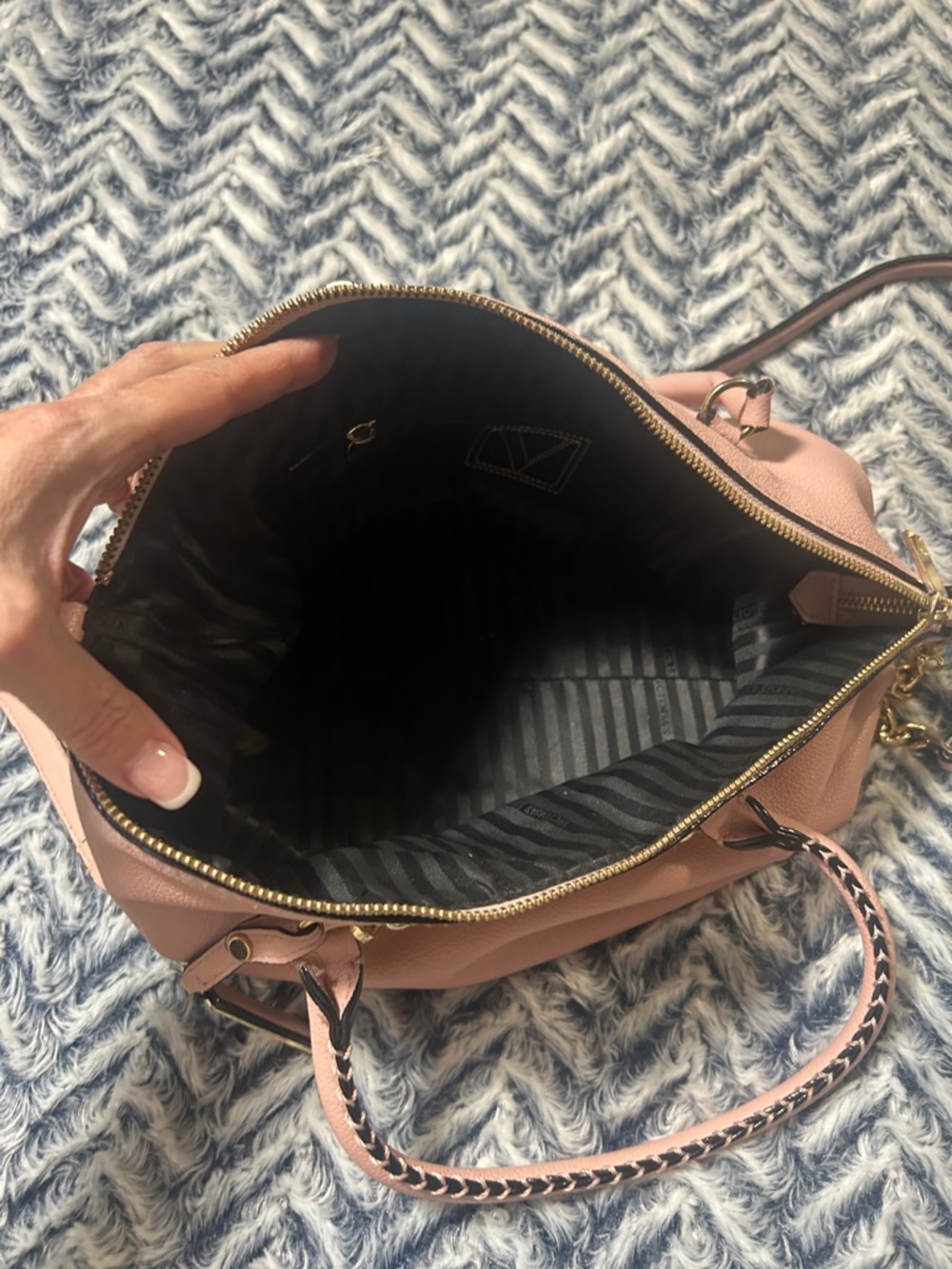 Victoria’s Secret Pink Leather Handbag - Picture 9 of 12
